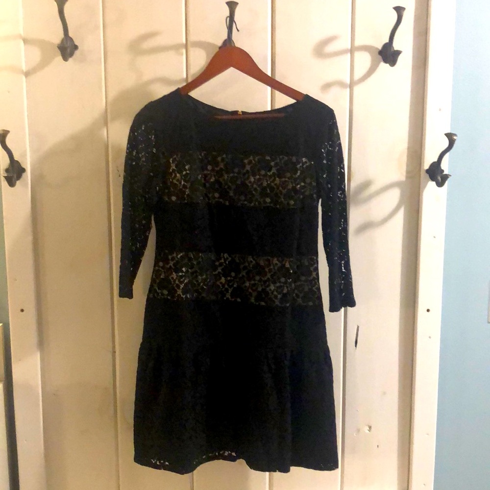 Lace cocktail dress